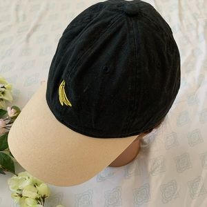 Men hat color black brand Unknown
